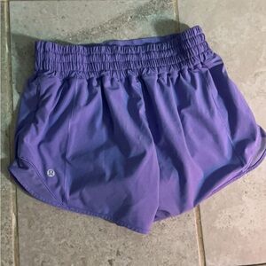 lululemon purple shorts size 6